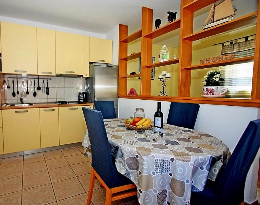 Sweet Apartment Marijana Супетар Экстерьер фото